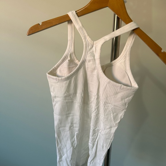 Lululemon Tank - Picture 3 of 6